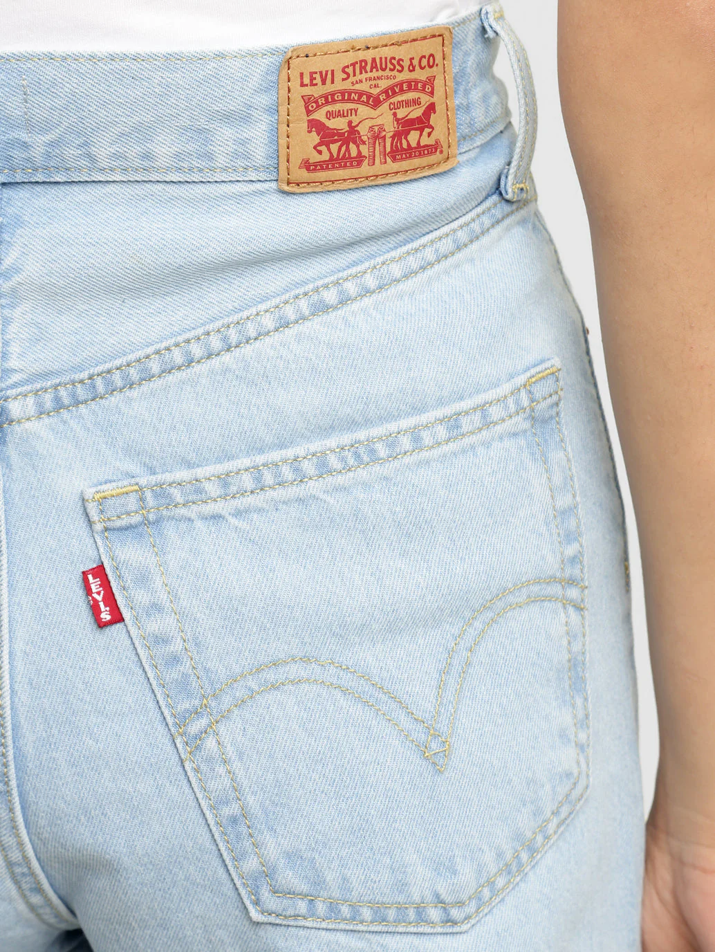 Women's Blue Loose Fit High Rise Jeans - Image 8