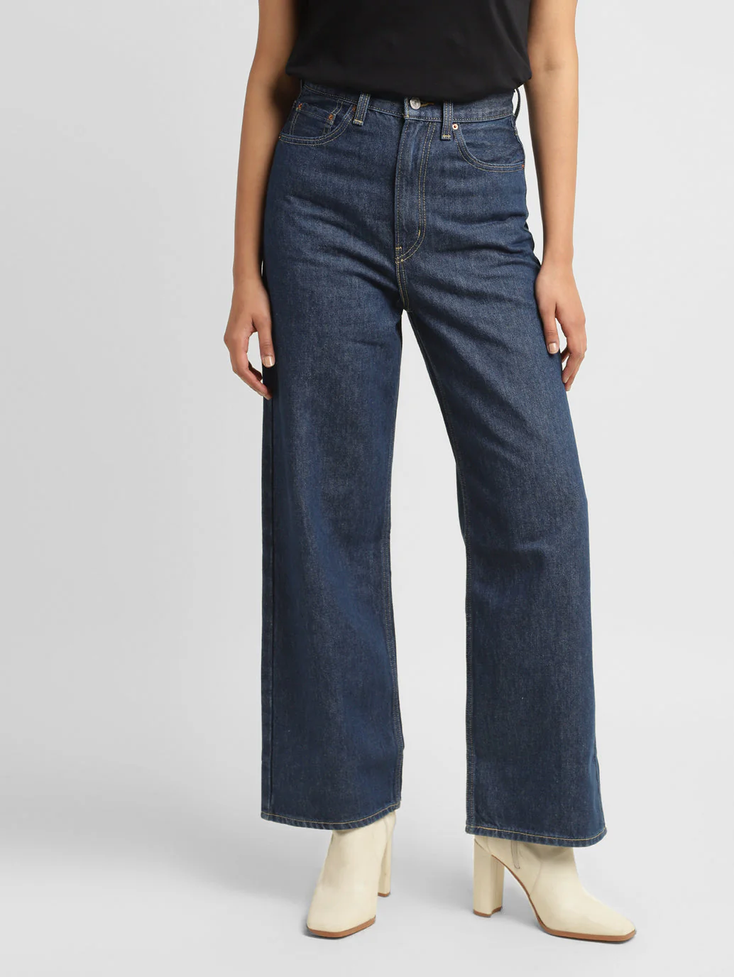 Women's Blue Loose Fit High Rise Jeans - Image 2