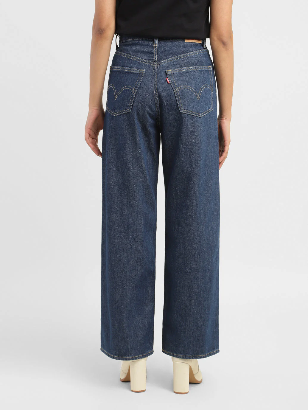 Women's Blue Loose Fit High Rise Jeans - Image 5