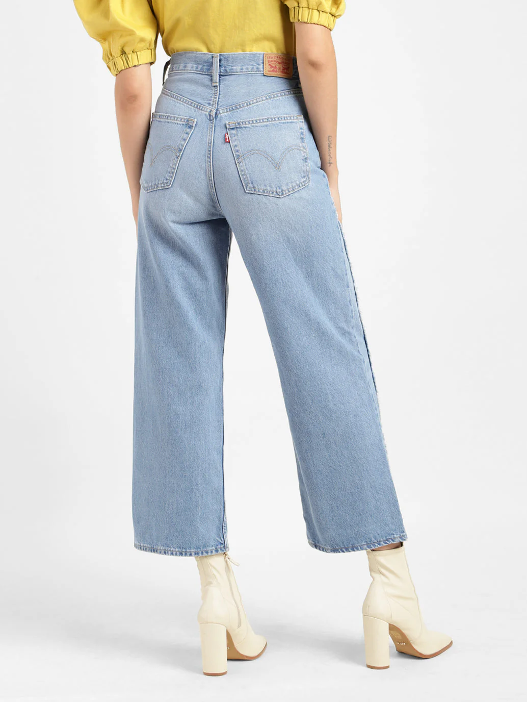 Women's Blue Loose Fit High Rise Jeans - Image 3