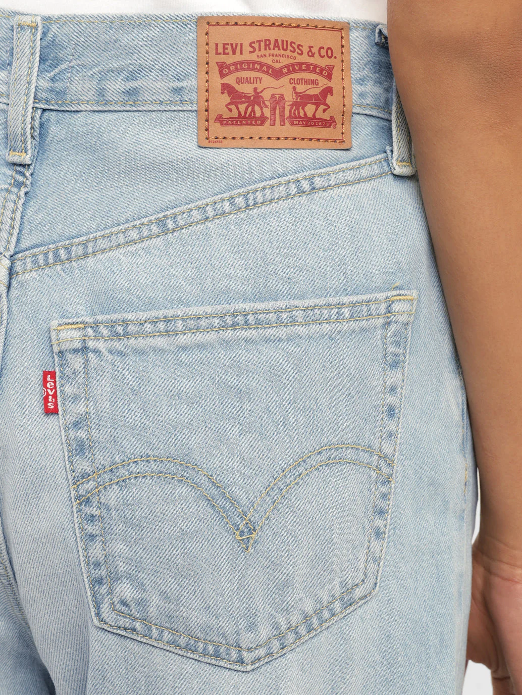 Women's Blue Loose Fit High Rise Jeans - Image 7