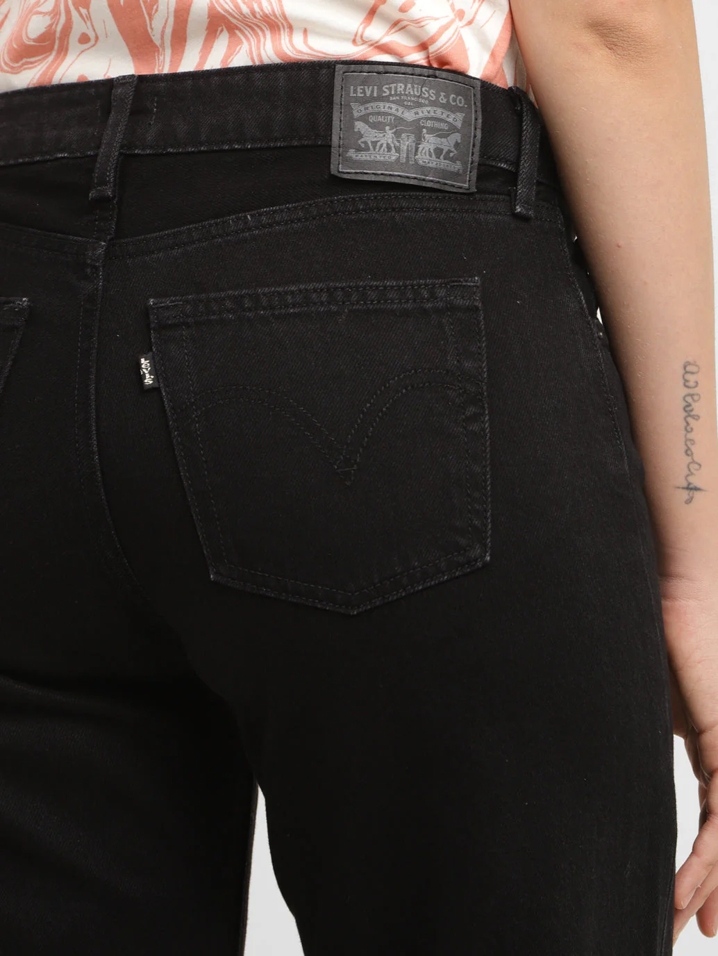 Women's Black Loose Fit Low Rise Jeans - Image 5