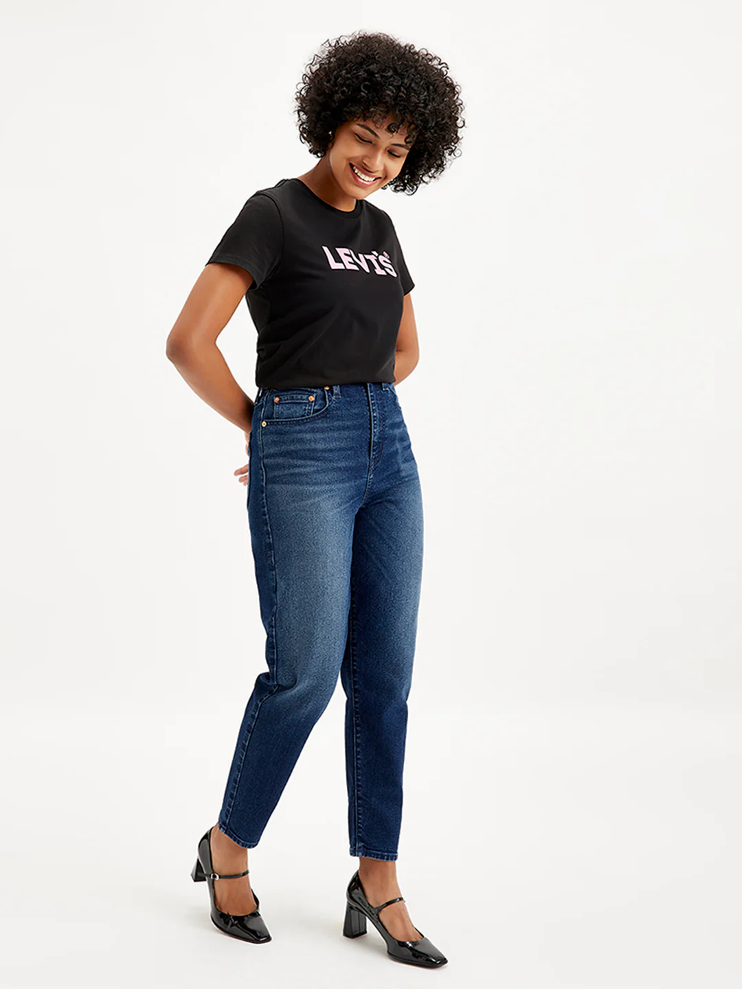 Women's Blue Loose Tapered Fit High Rise Jeans - Image 3
