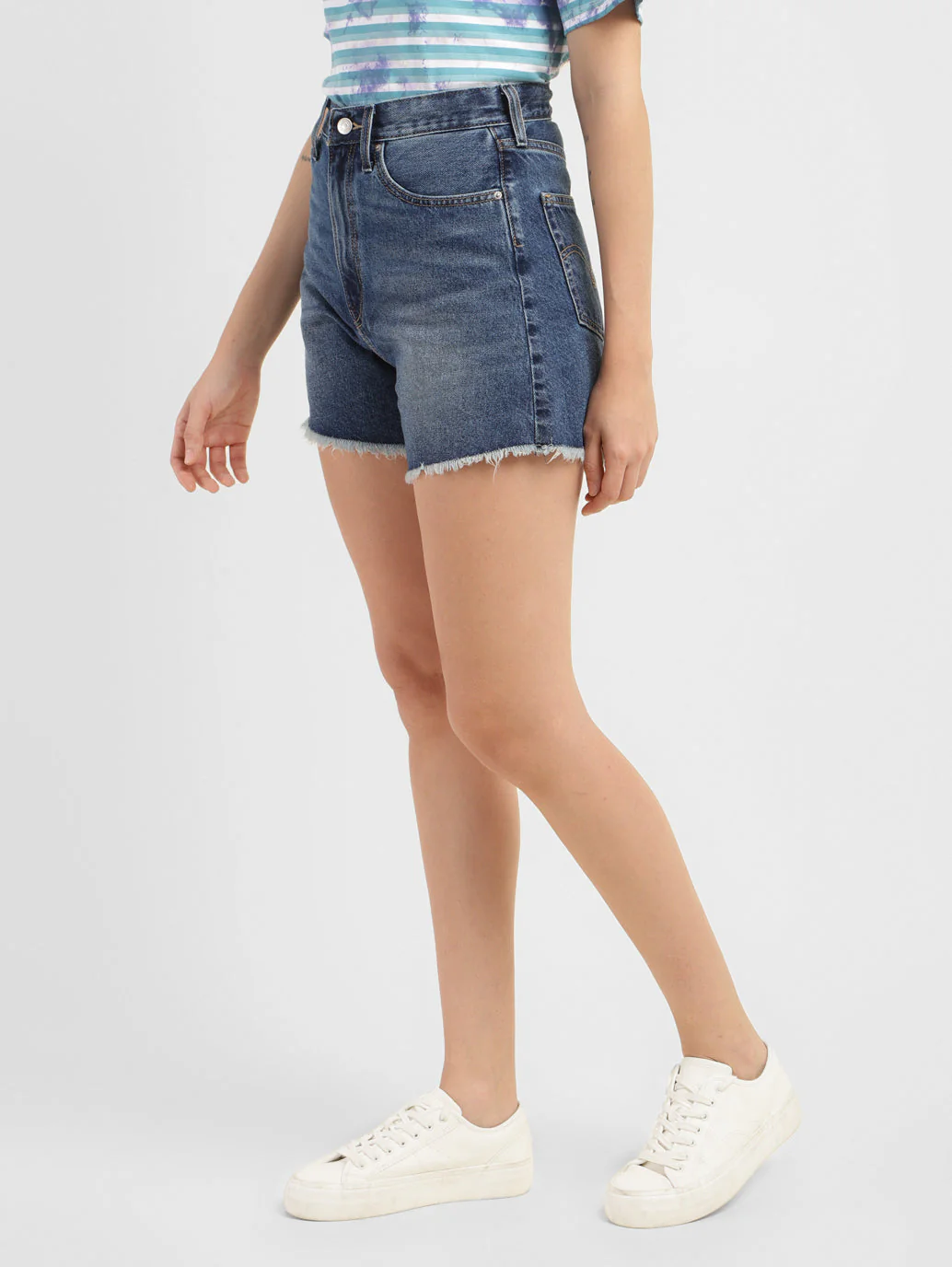 Women's High Rise Regular Fit Shorts - Image 4