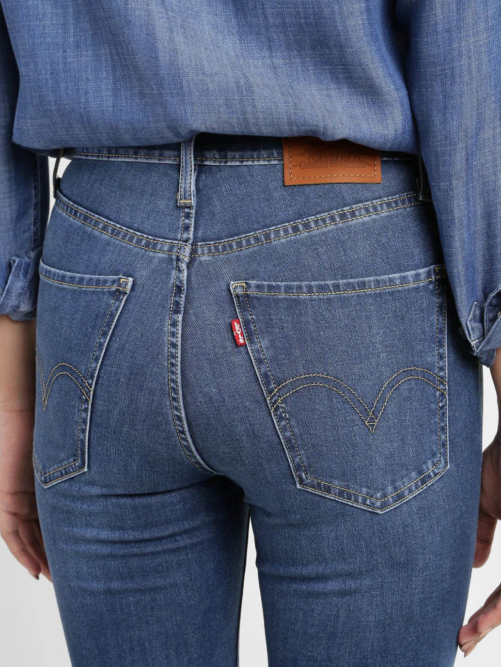 Women's Blue Mile High Wide Leg Fit High Rise Jeans - Image 5