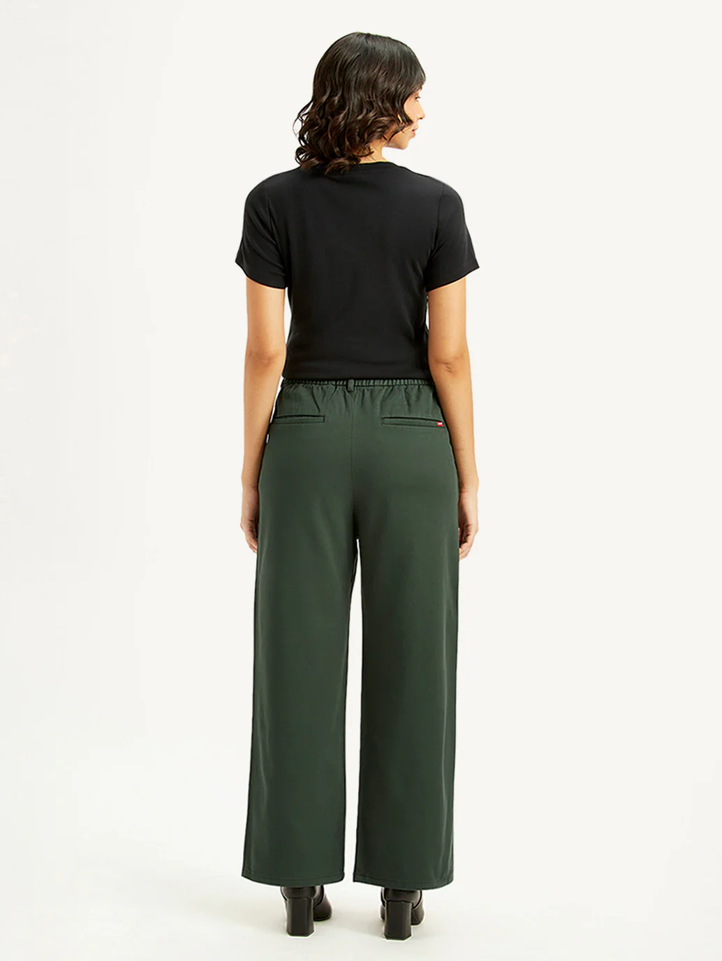 Women's High Rise Olive Loose Fit Trousers - Image 3