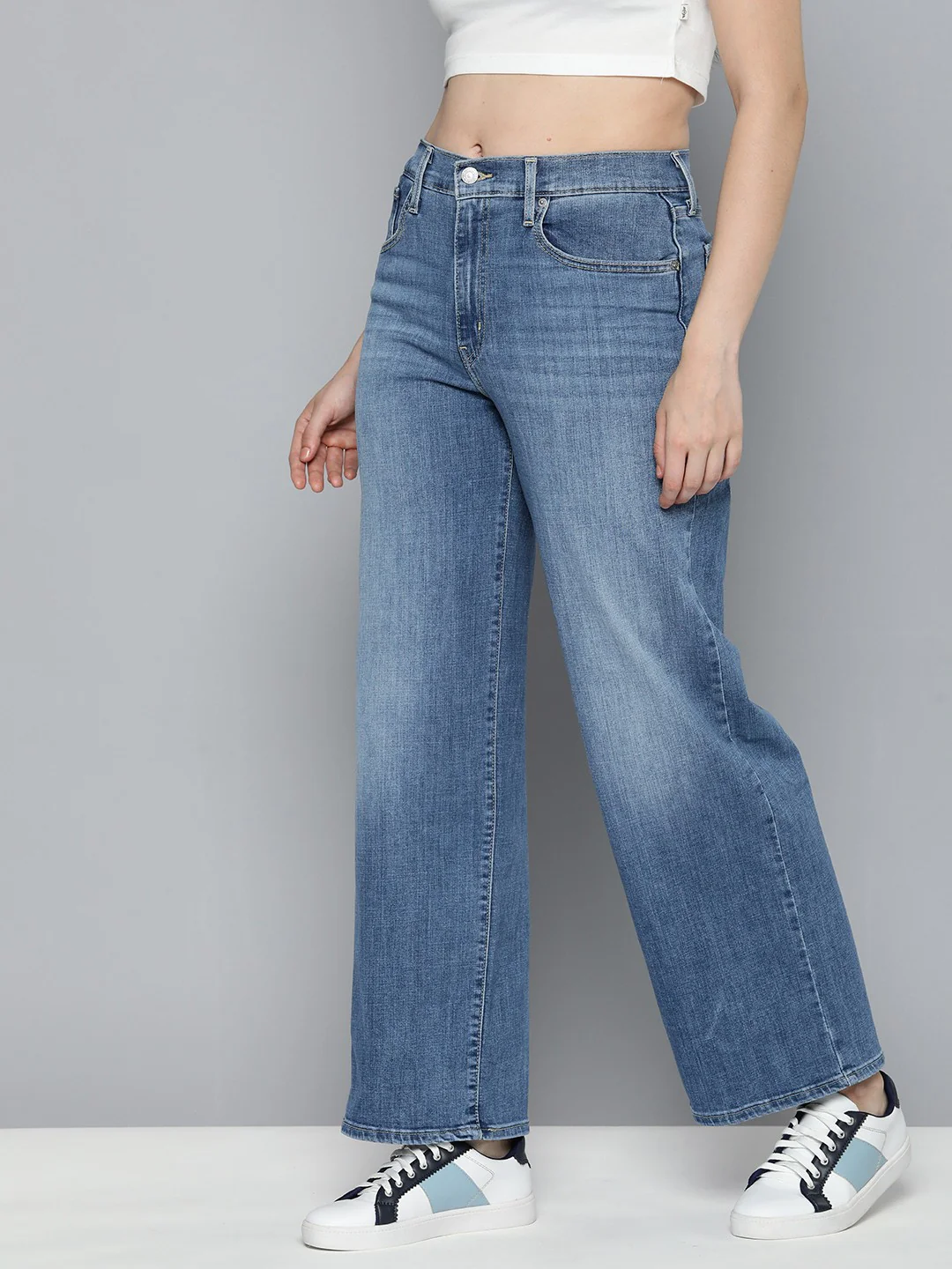 Women's Blue Wide Leg Fit High Rise Jeans - Image 3