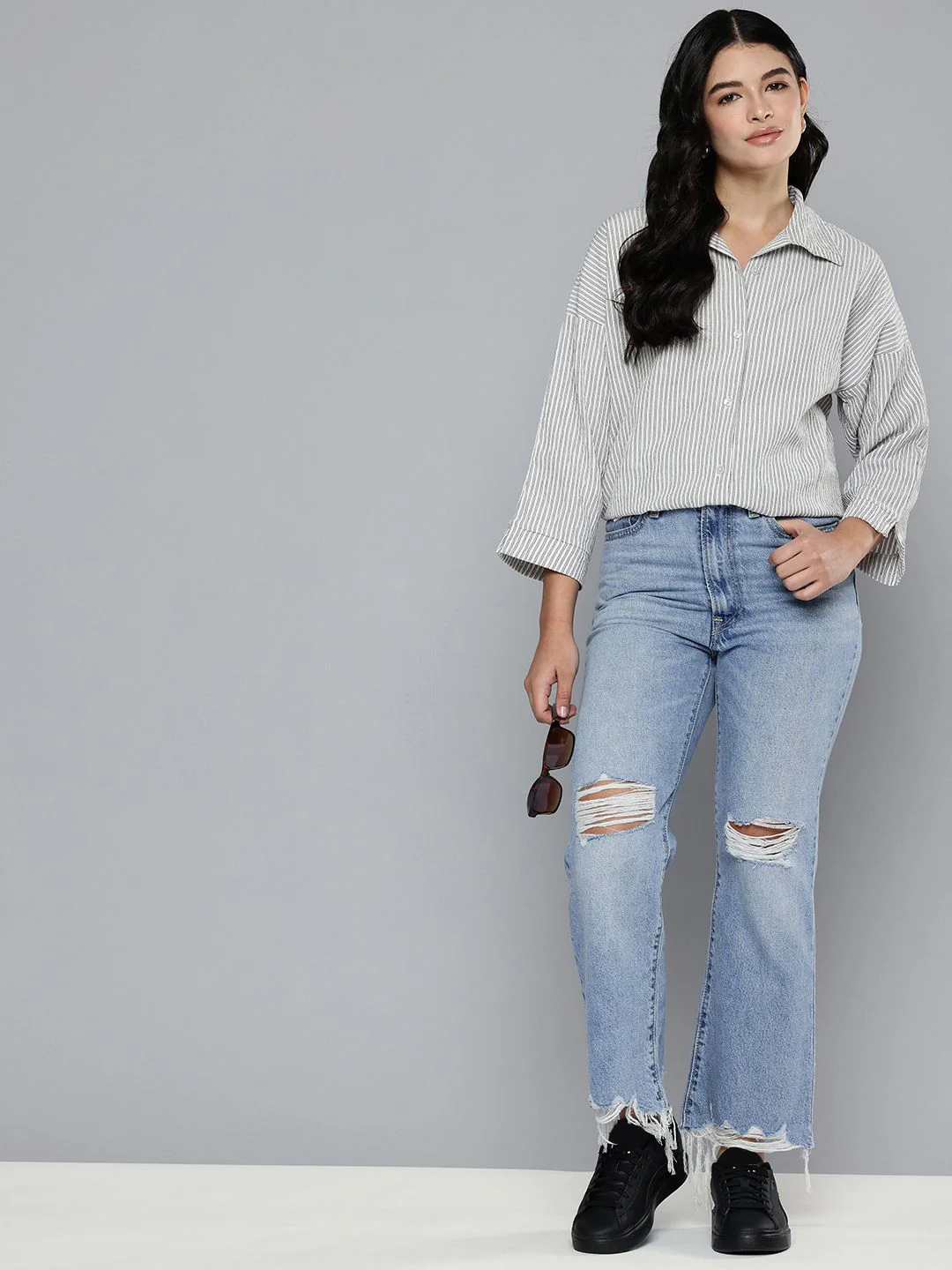 Women's Blue Ribcage Cropped Bootcut Fit High Rise Jeans