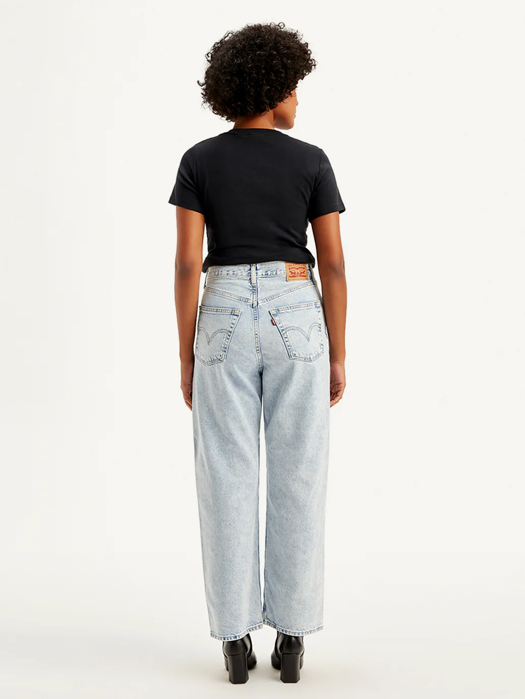 Women's Light Blue Ribcage Straight Ankle Fit High Rise Jeans - Image 3