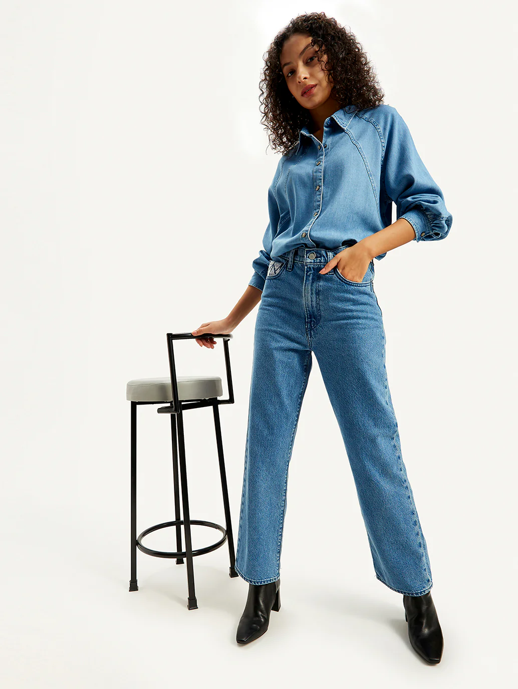 Women's Indigo Ribcage Straight Fit High Rise Jeans - Image 2
