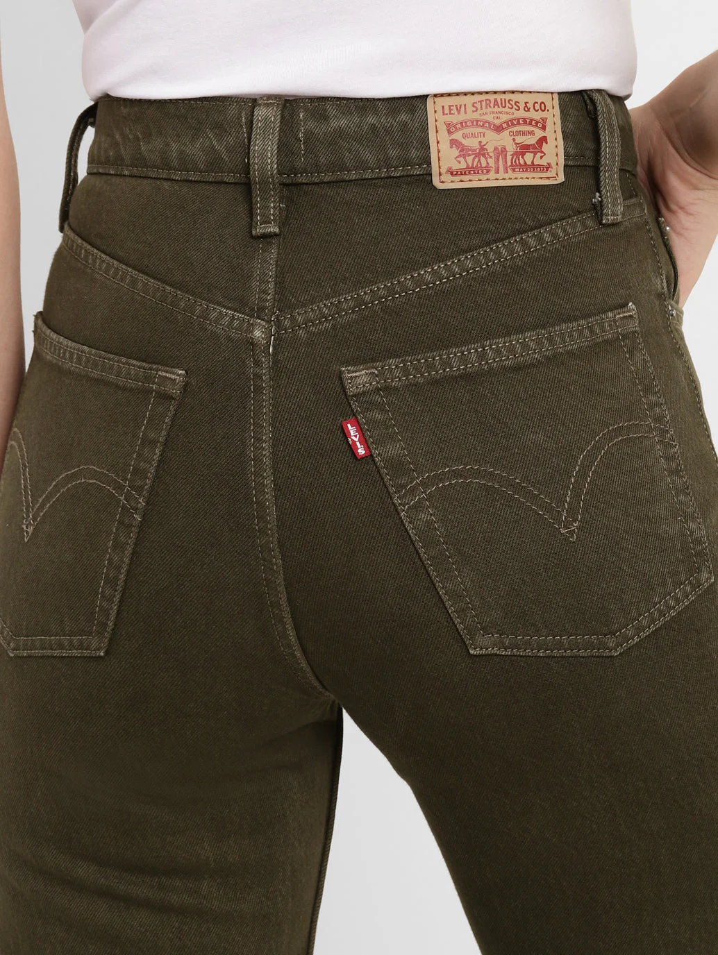 Women's Brown Ribcage Straight Fit High Rise Jeans - Image 6