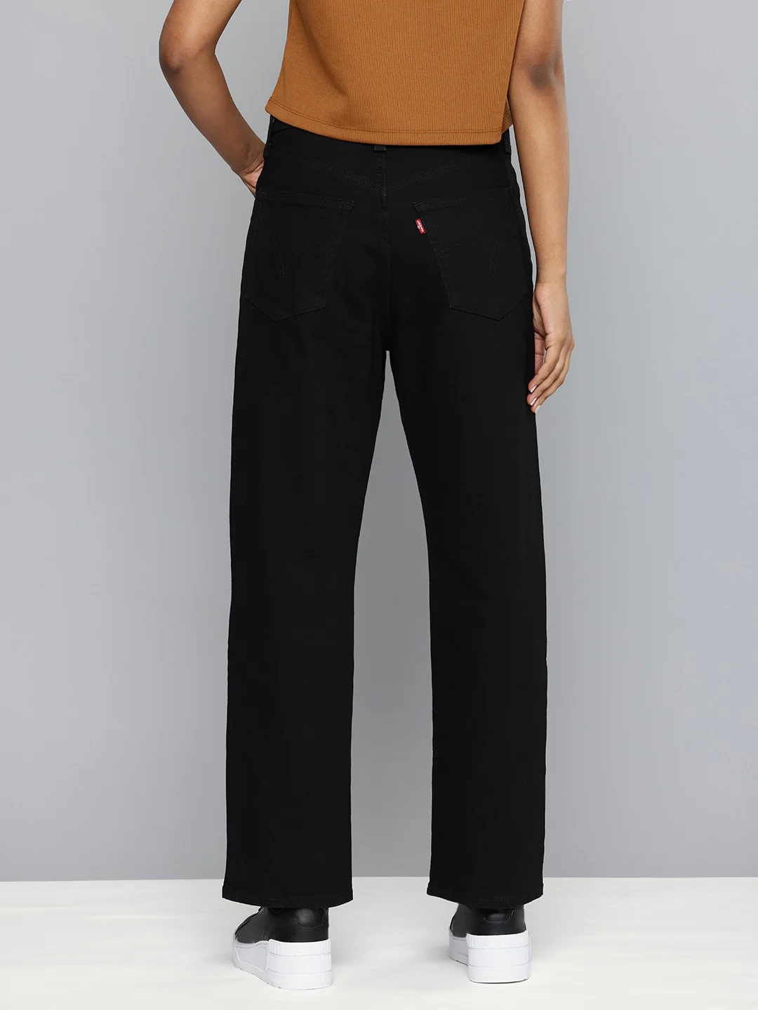 Women's Black Ribcage Straight Ankle Fit High Rise Jeans - Image 4