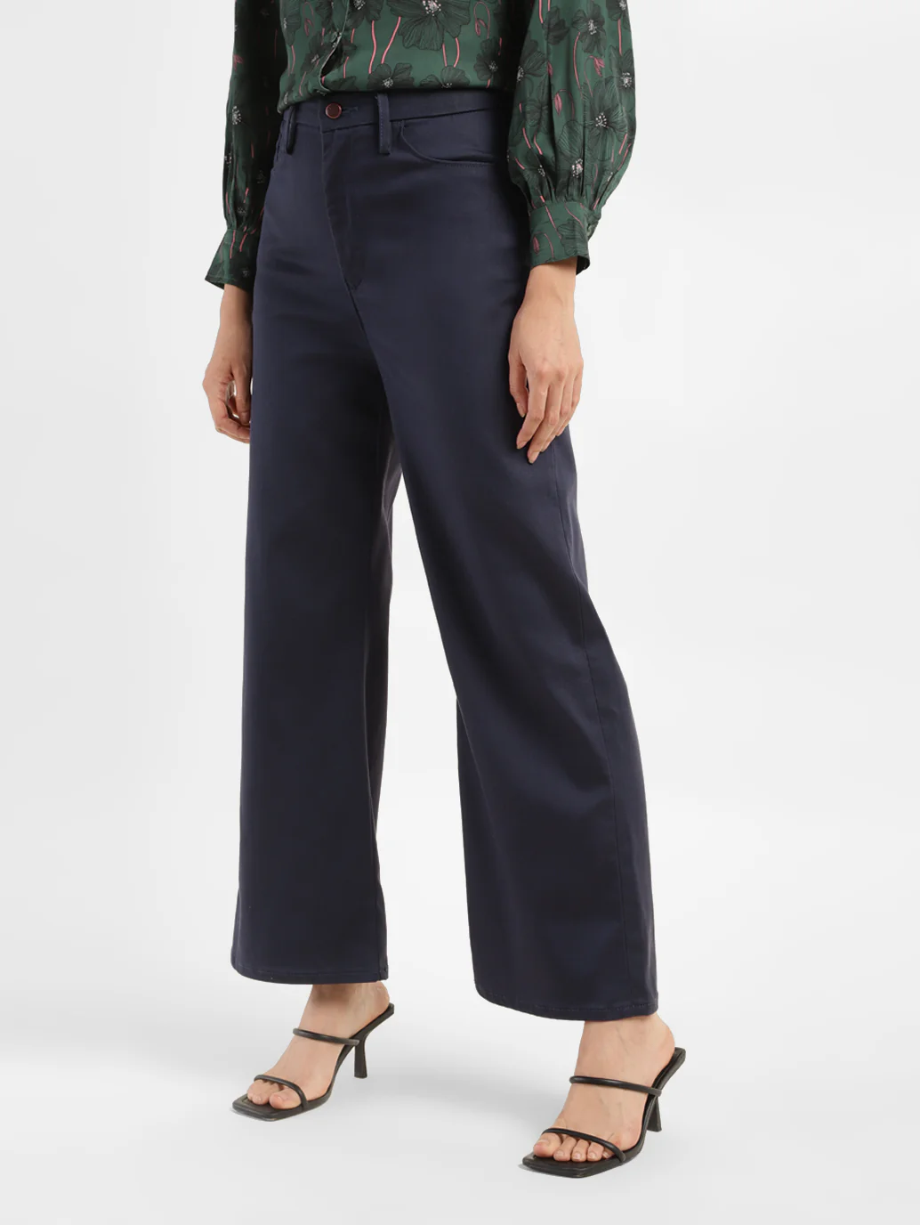Women's Redloop Navy Blue Ribcage Bell Bottom Wide Leg Fit High Rise Jeans - Image 4