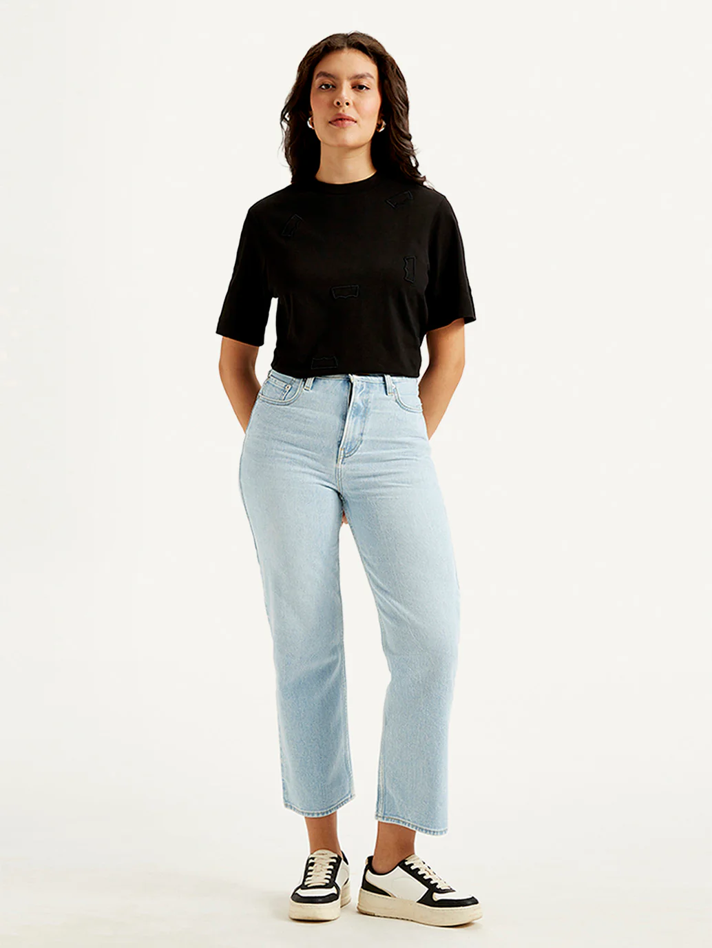 Women's Light Blue Ribcage Straight Fit High Rise Jeans - Image 2