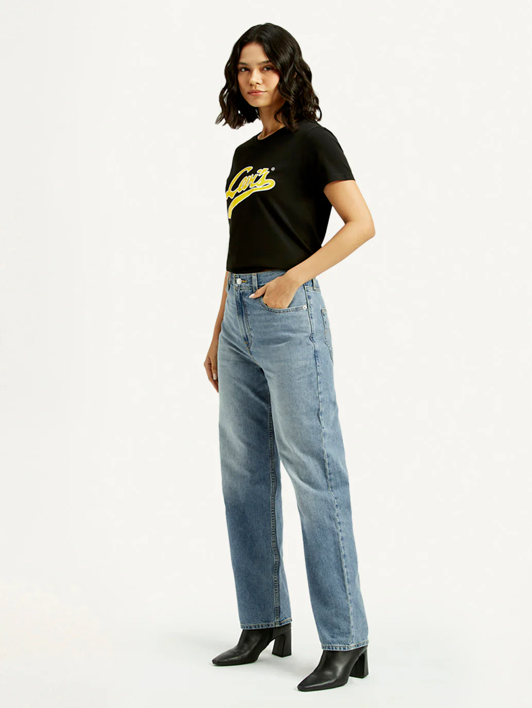 Women's Light Blue Ribcage Straight Fit High Rise Jeans - Image 6