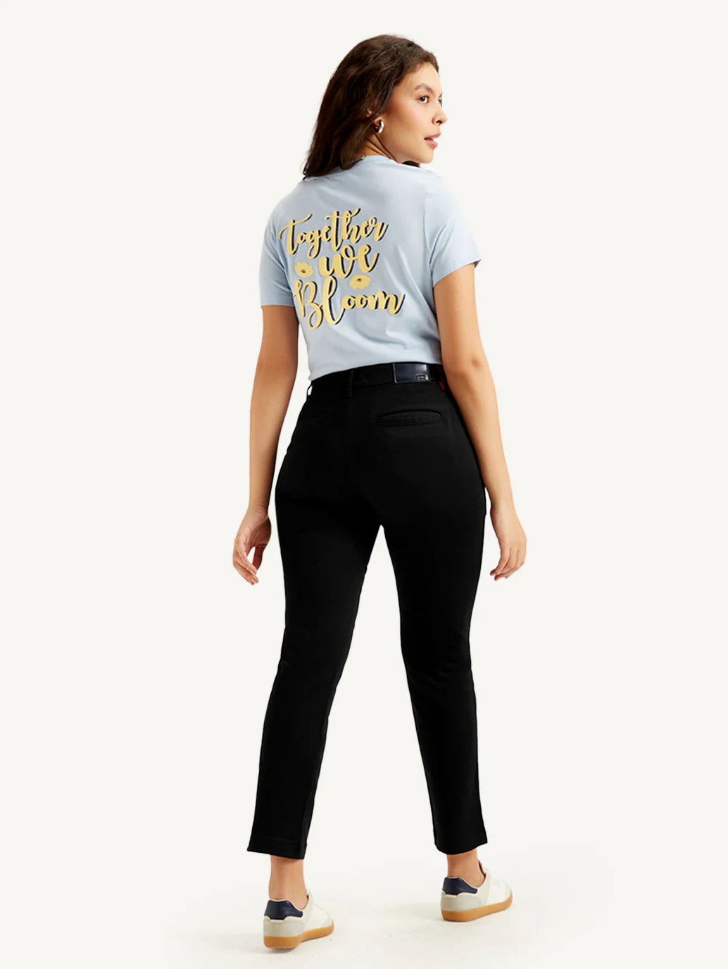 Women's Redloop Black Wedgie Straight Fit High Rise Jeans - Image 3
