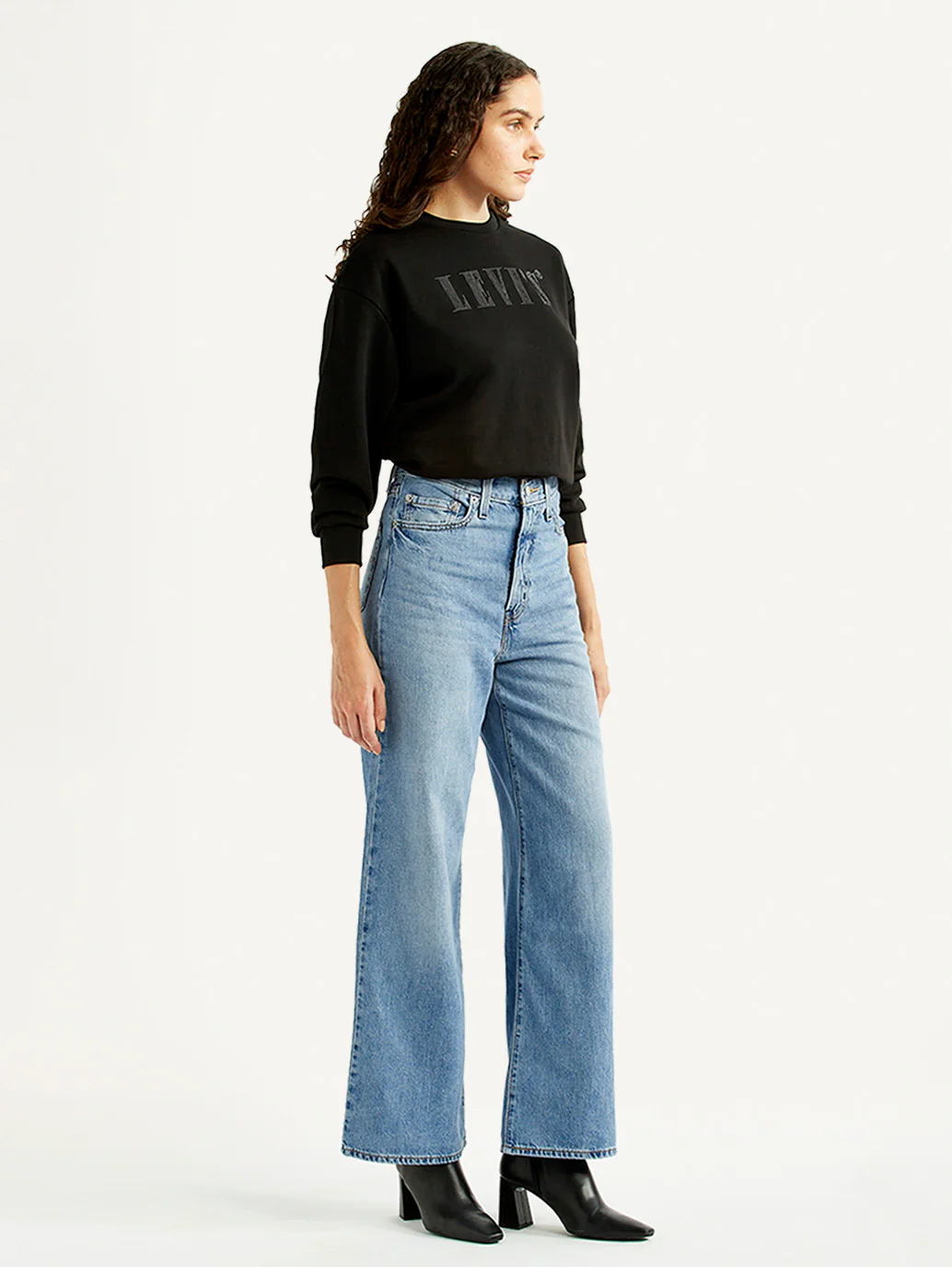 Women's Light Blue Ribcage Wide Leg Fit High Rise Jeans - Image 6