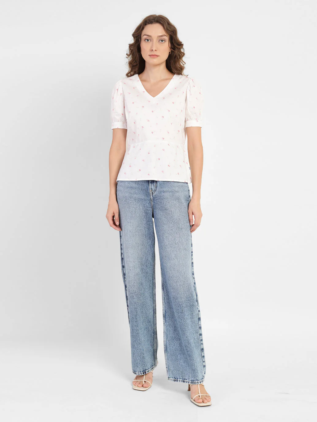 Women's 80s Mom Blue Loose Fit High Rise Jeans - Image 7