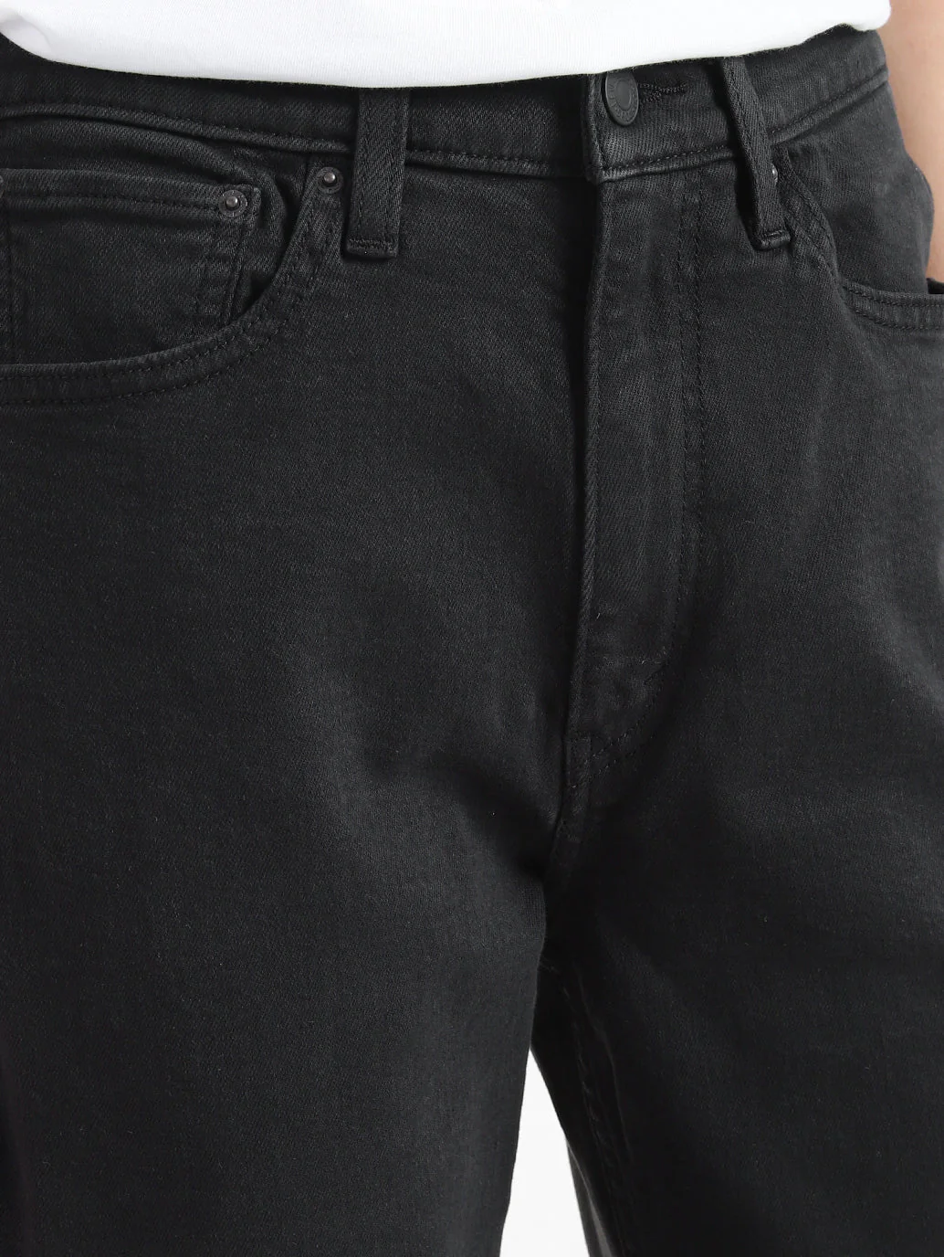 Women's 80s Mom Black Loose Fit High Rise Jeans - Image 5