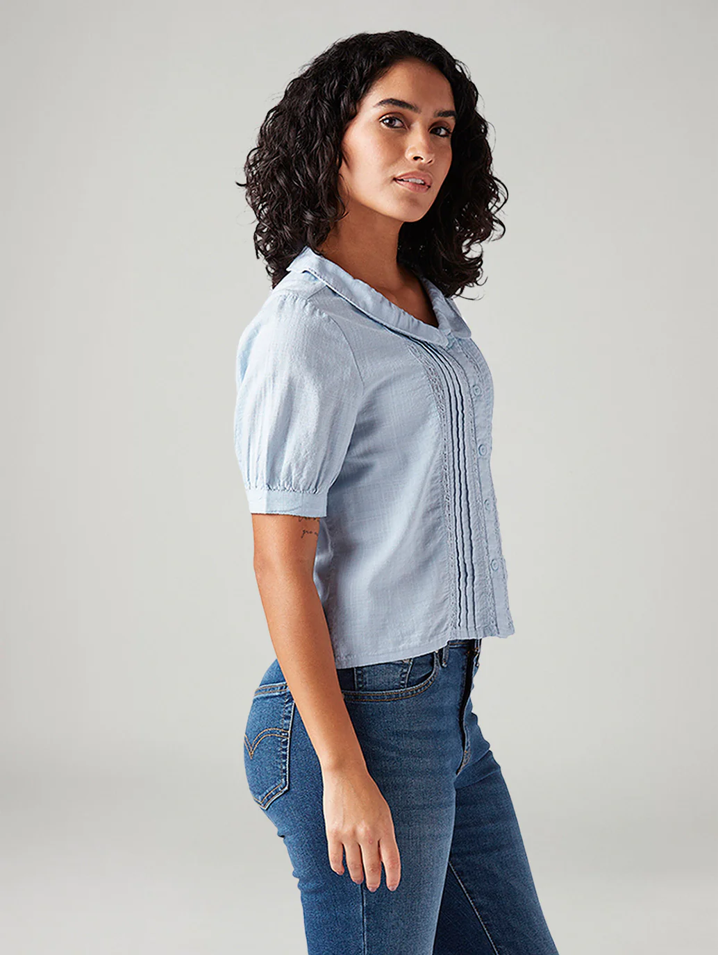 Women's Lace Regular Fit Peter Pan Collar Shirt - Image 5