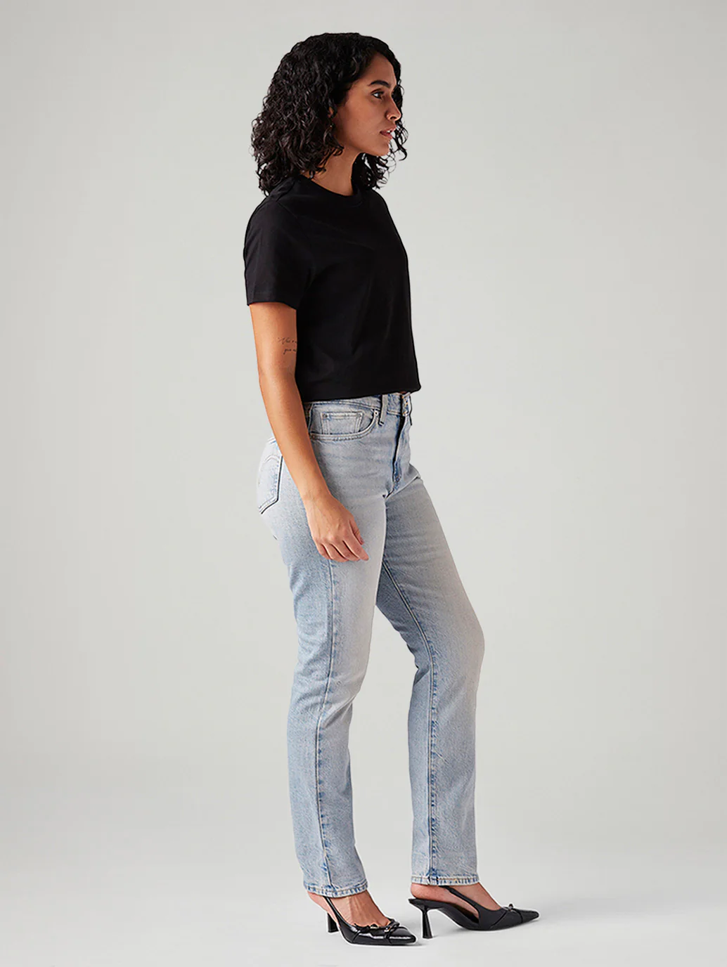 Women's Light Blue Wedgie Slim Fit Mid Rise Jeans - Image 6