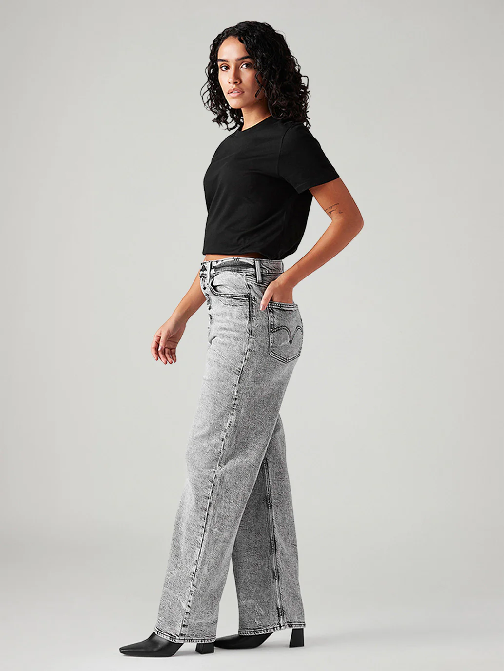 Women's Light Grey Loose Fit High Rise Jeans - Image 6