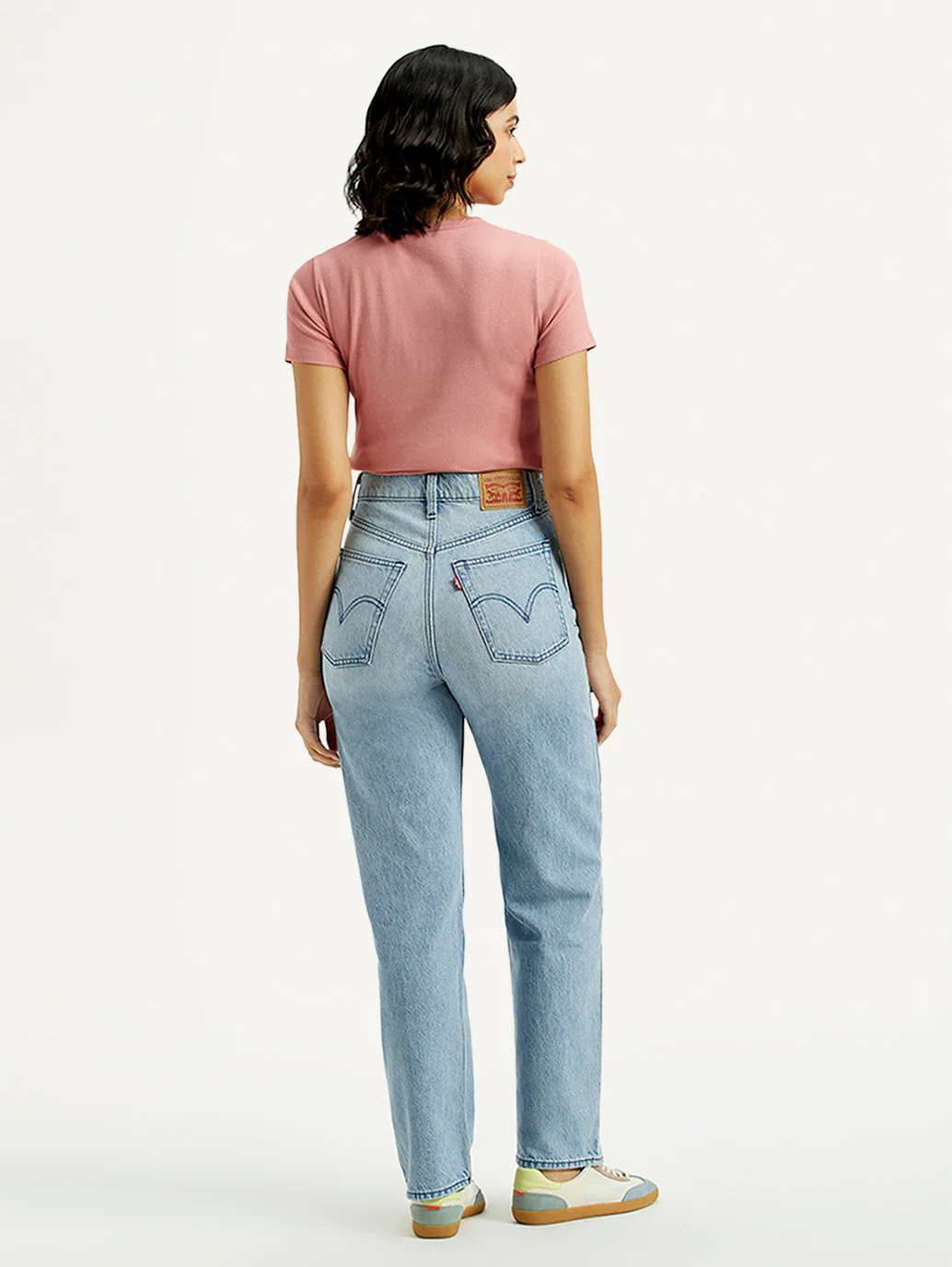 Women's Light Indigo Ribcage Straight Fit High Rise Jeans - Image 3