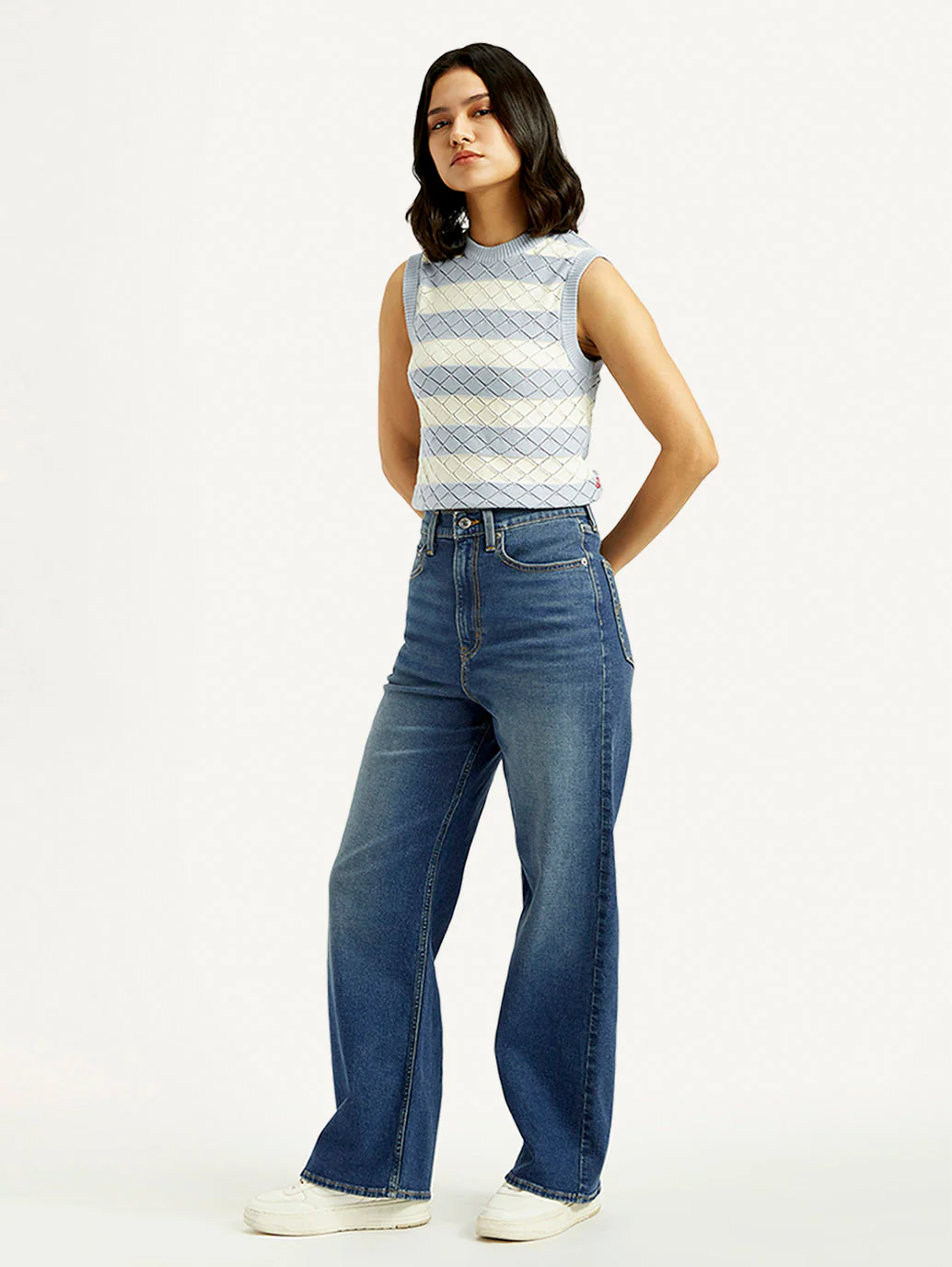 Women's Med Indigo Loose Fit High Rise Jeans - Image 7