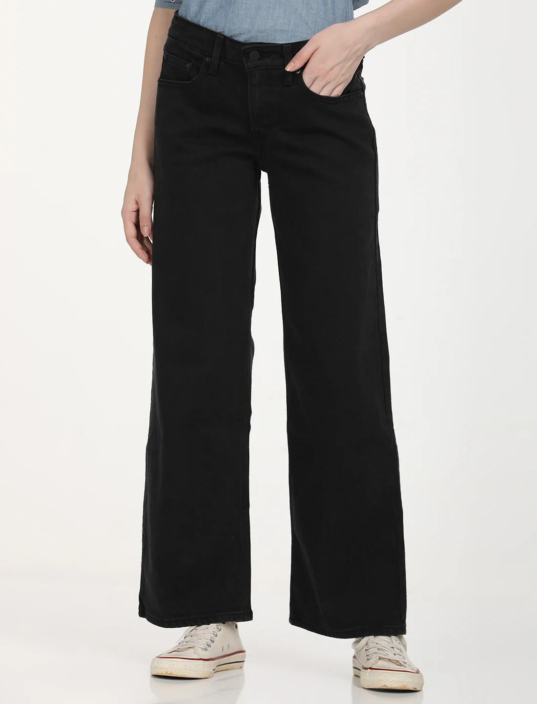 Women's Black Loose Fit Low Rise Jeans - Image 2