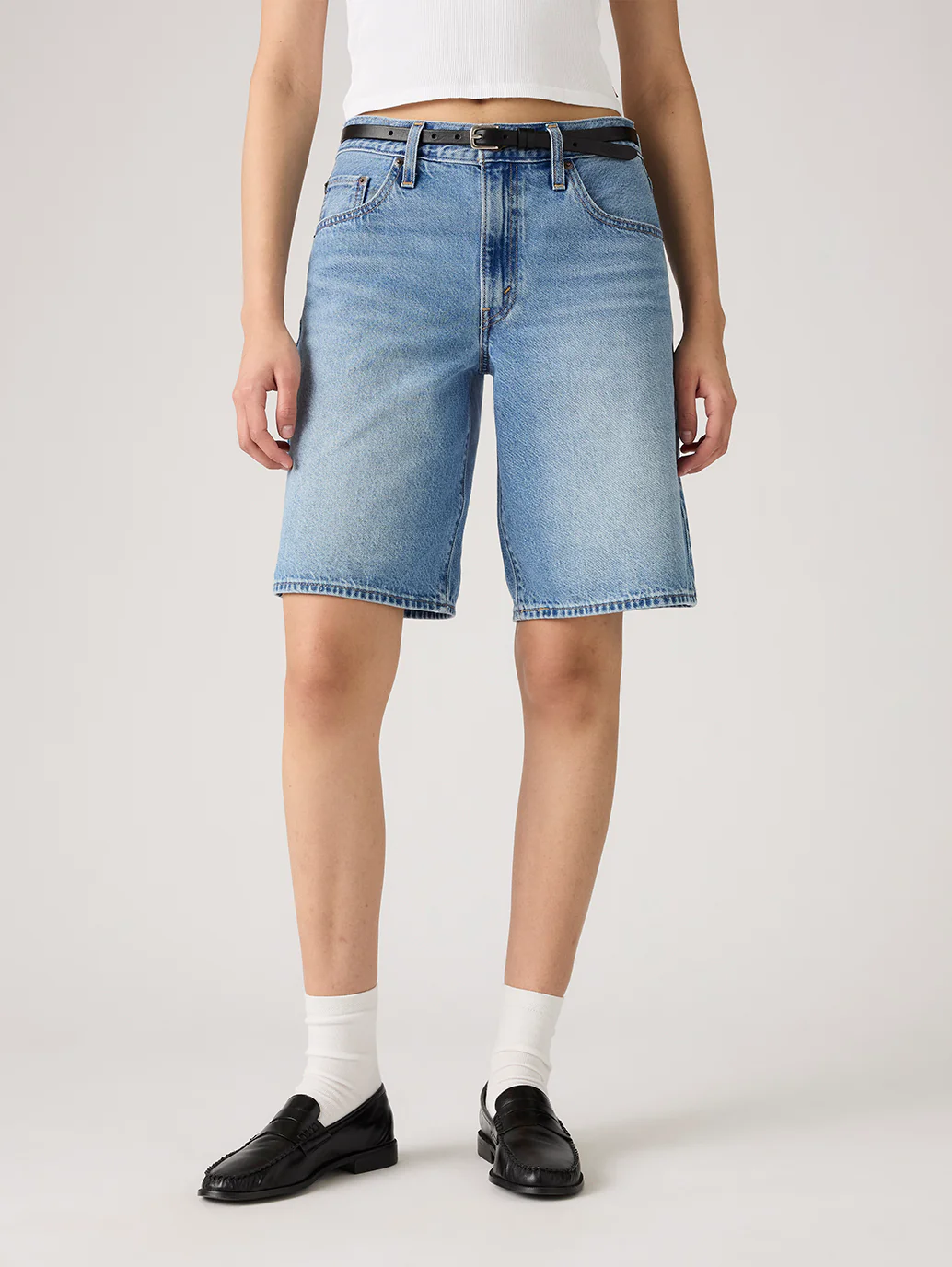Women's Med Indigo Baggy Fit Mid Rise Shorts - Image 3