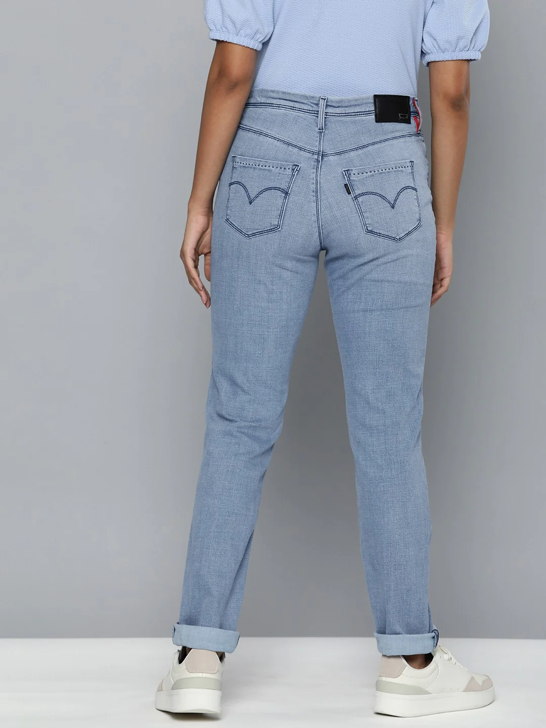 Women's Redloop 312 Blue Straight Fit Mid Rise Jeans - Image 3