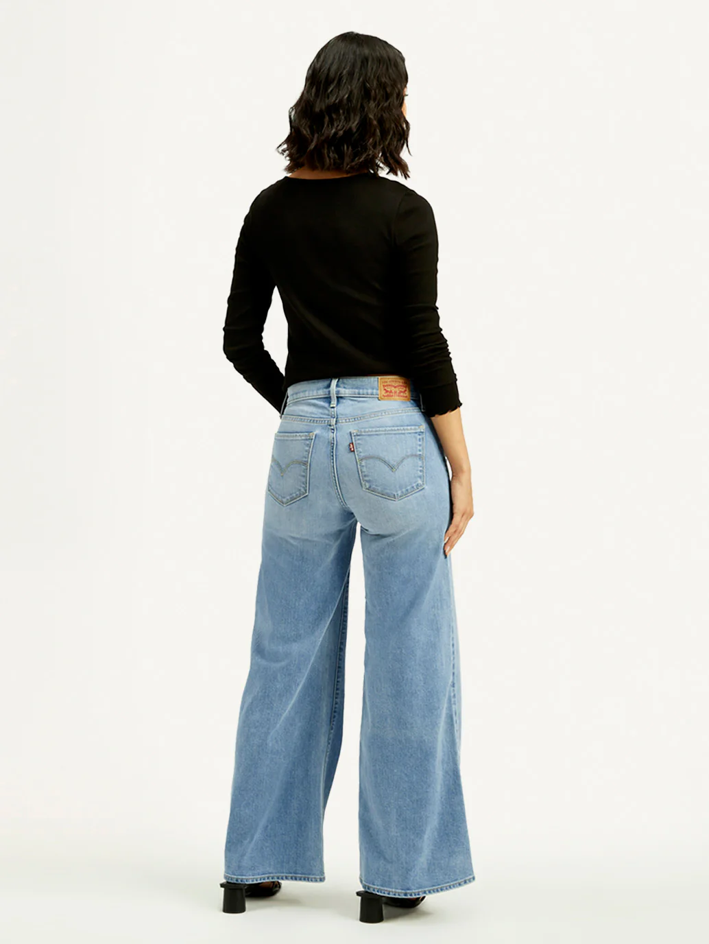 Women's 318 Light Blue Shaping Wide Leg Fit Mid Rise Jeans - Image 3