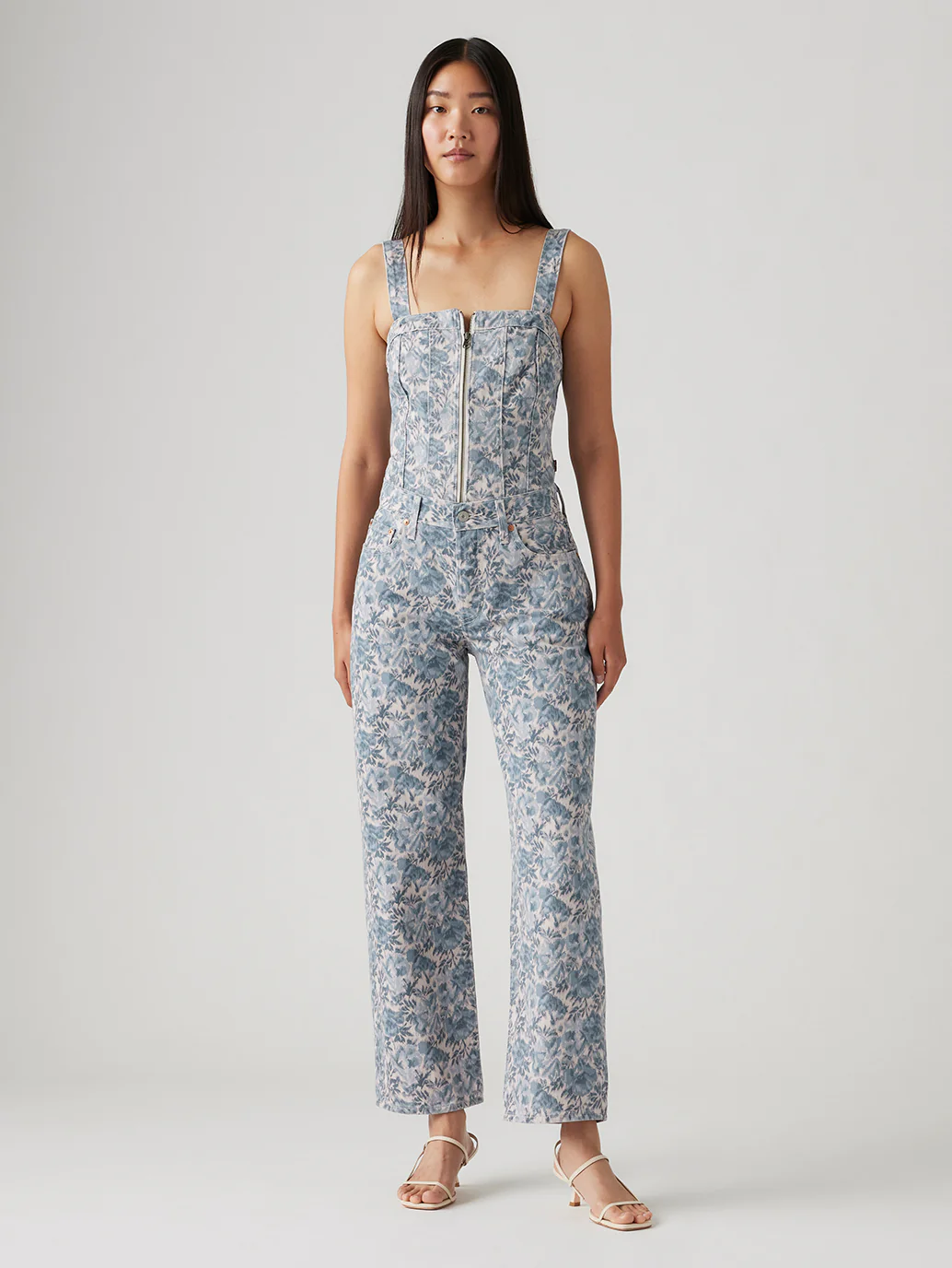 Women's 501 Blue Straight Fit Mid Rise Jeans - Image 2