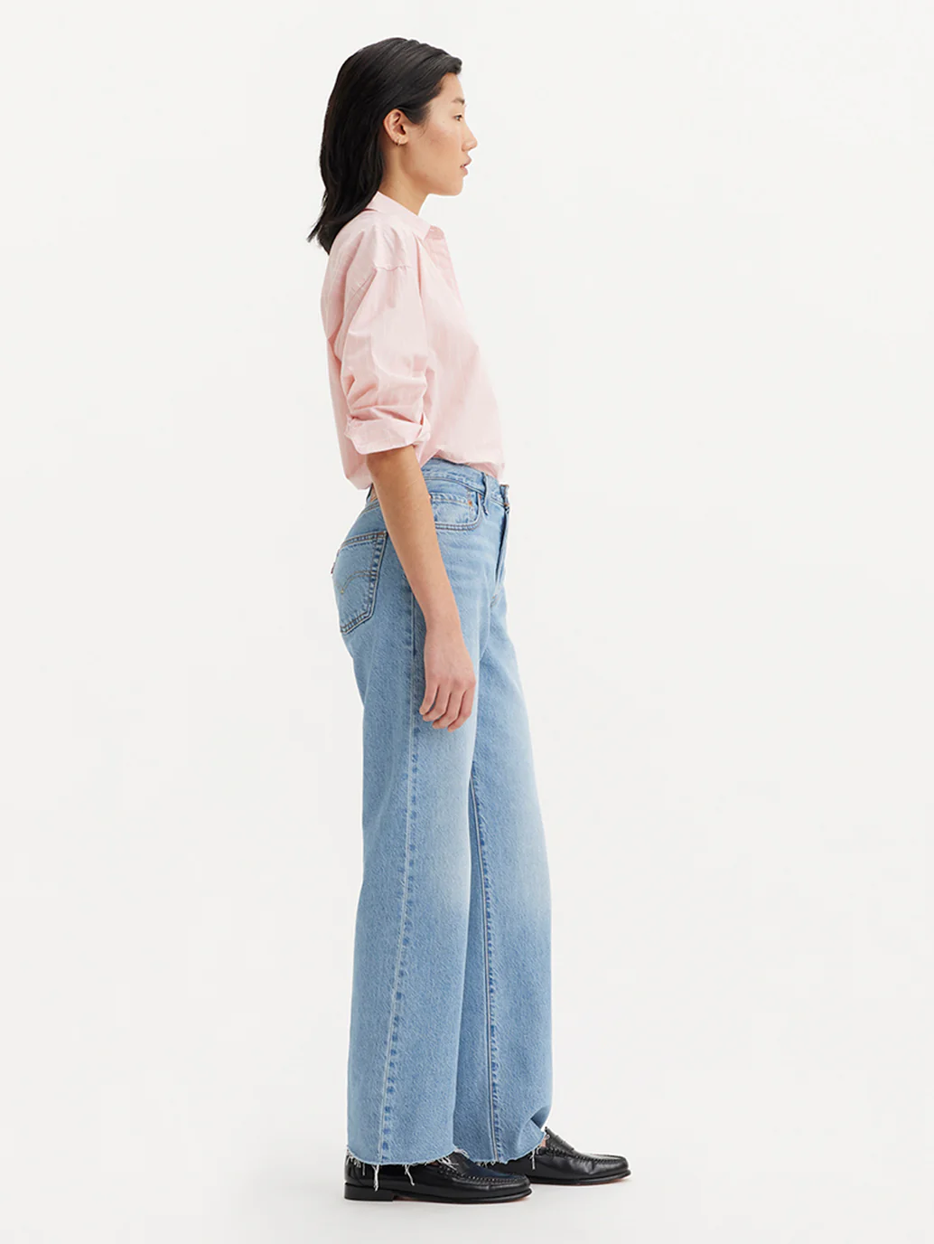 Women's 501 Light Blue Straight Fit Mid Rise Jeans - Image 6