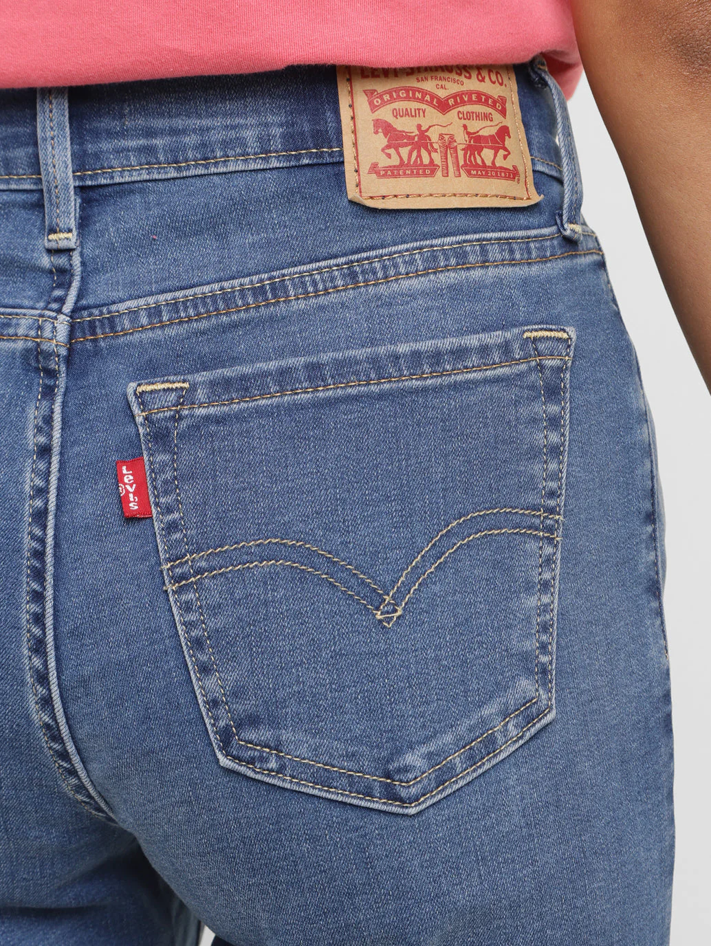 Women's 710 Indigo Skinny Fit Mid Rise Jeans - Image 6