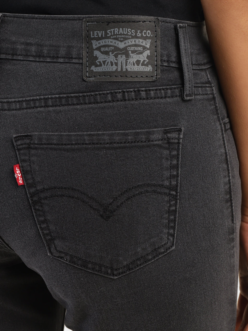 Women's 710 Black Skinny Fit Mid Rise Jeans - Image 9