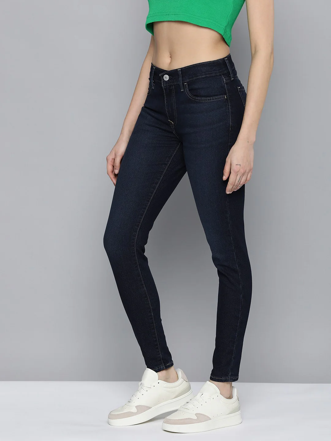 Women's 710 Blue Skinny Fit Mid Rise Jeans - Image 2