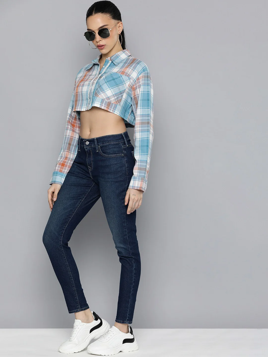 Women's 710 Blue Skinny Fit Mid Rise Jeans - Image 4