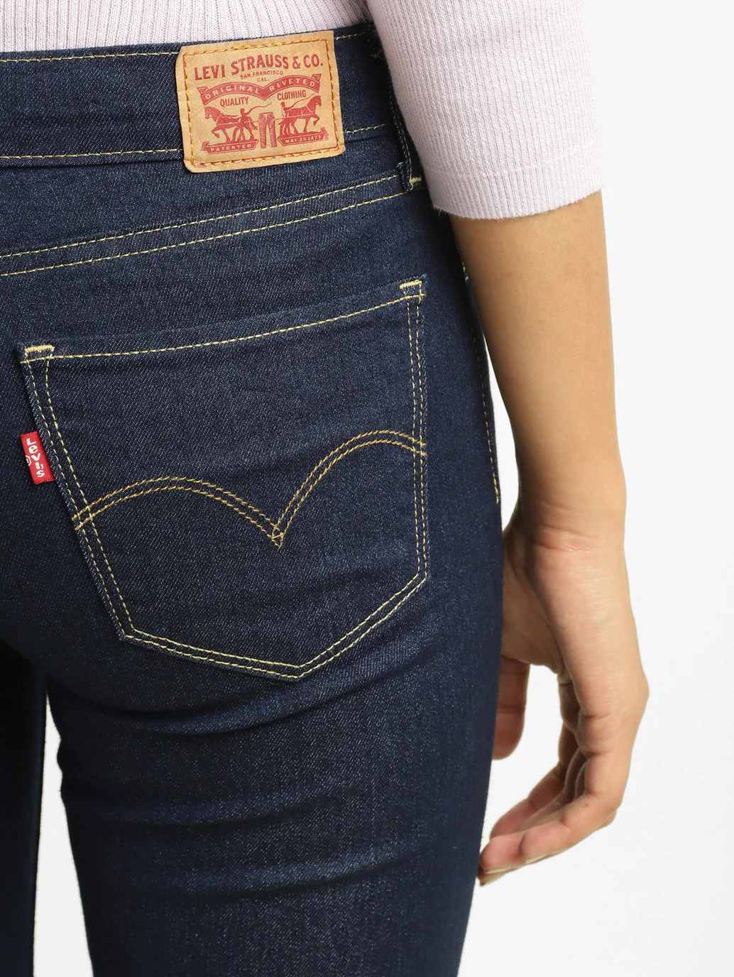 Women's 710 Blue Skinny Fit Mid Rise Jeans - Image 6