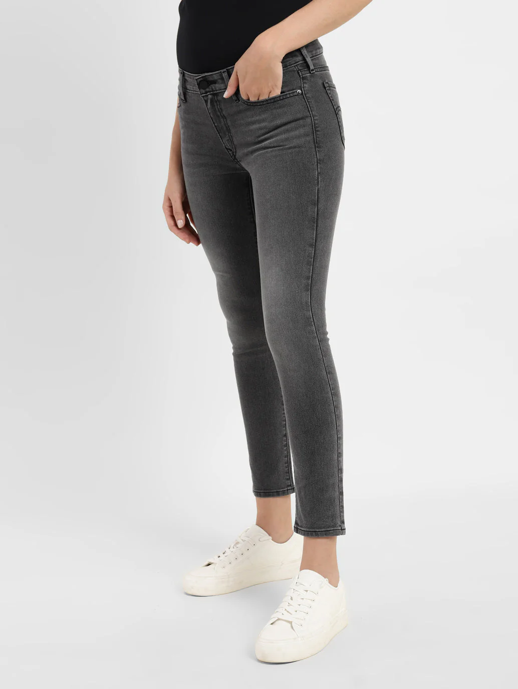 Women's 710 Black Skinny Fit Mid Rise Jeans - Image 4