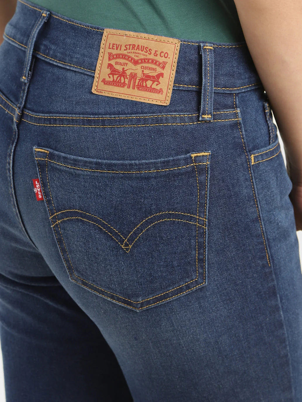 Women's 710 Blue Skinny Fit Mid Rise Jeans - Image 6