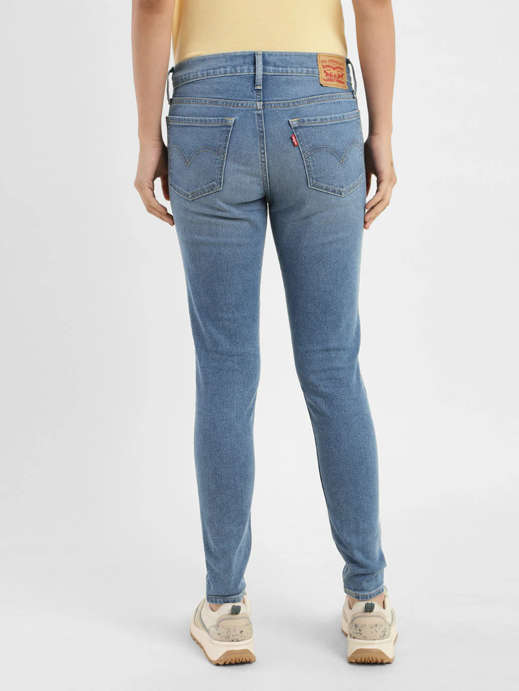 Women's 710 Blue Skinny Fit Mid Rise Jeans - Image 3