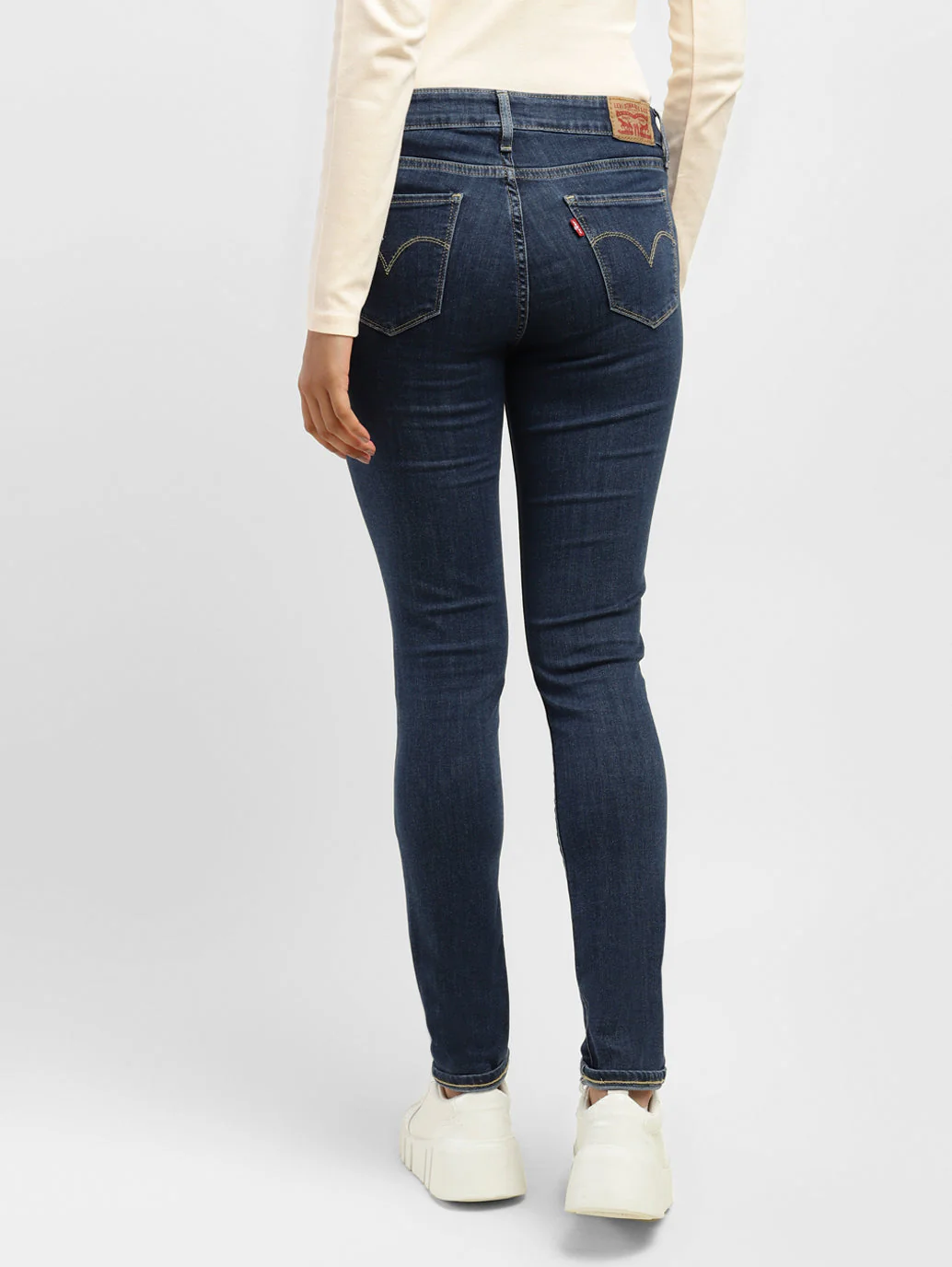 Women's 711 Blue Skinny Fit Mid Rise Jeans - Image 2