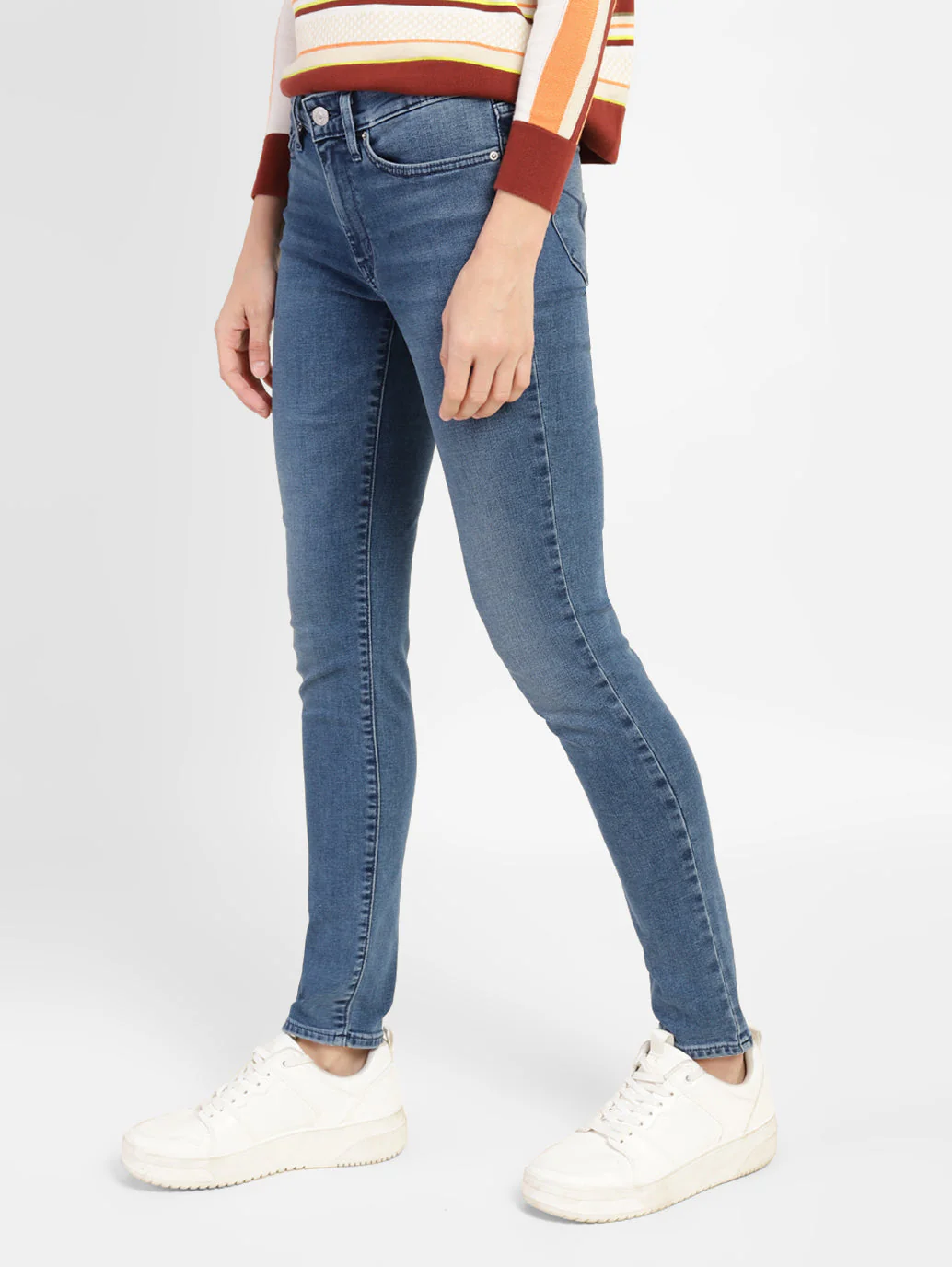 Women's 711 Blue Skinny Fit Mid Rise Jeans - Image 4