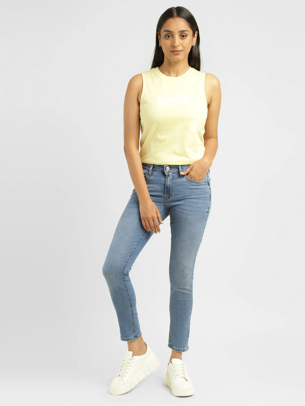 Women's 711 Blue Skinny Fit Mid Rise Jeans - Image 7