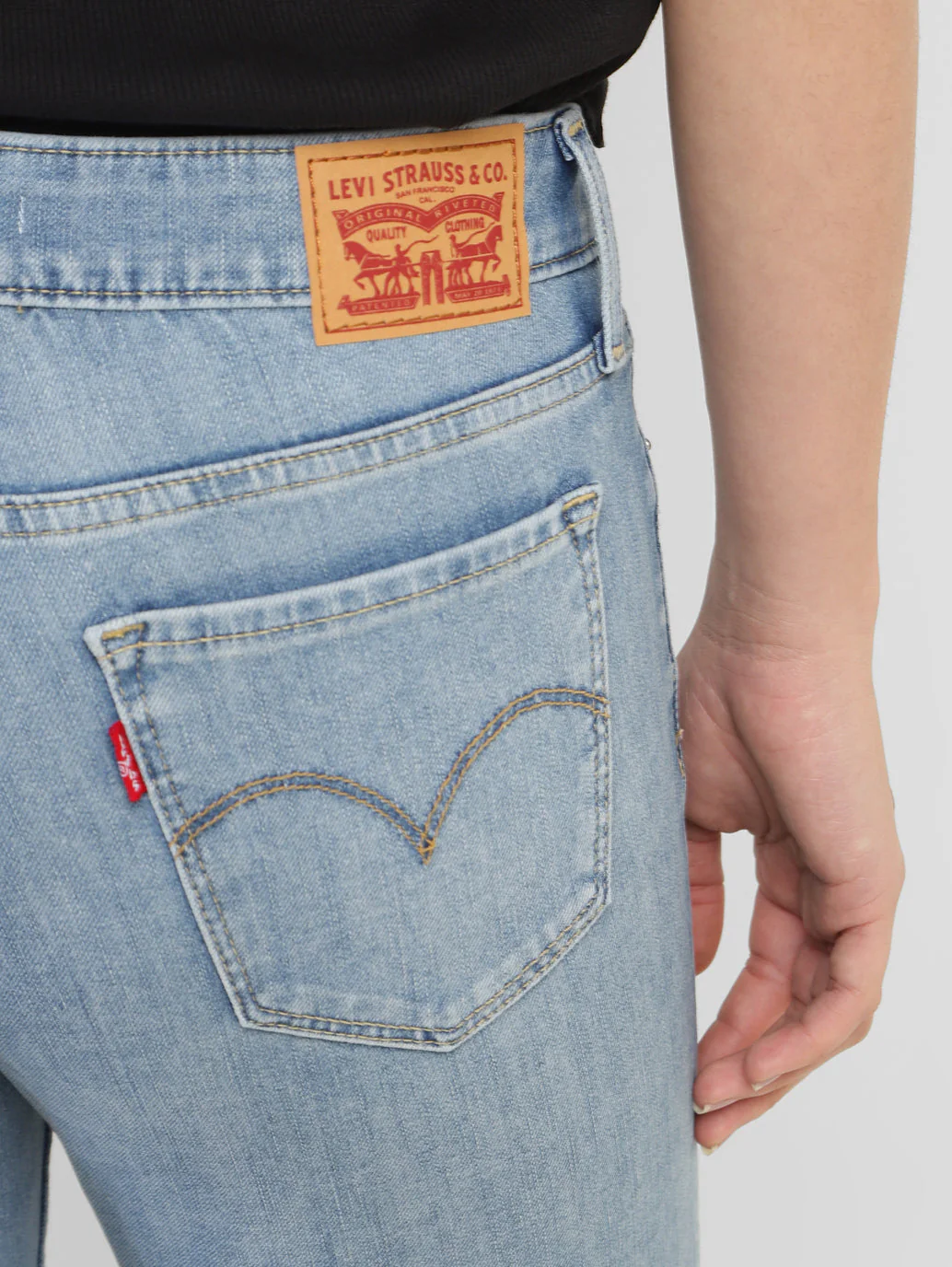 Women's 711 Blue Skinny Fit Mid Rise Jeans - Image 7