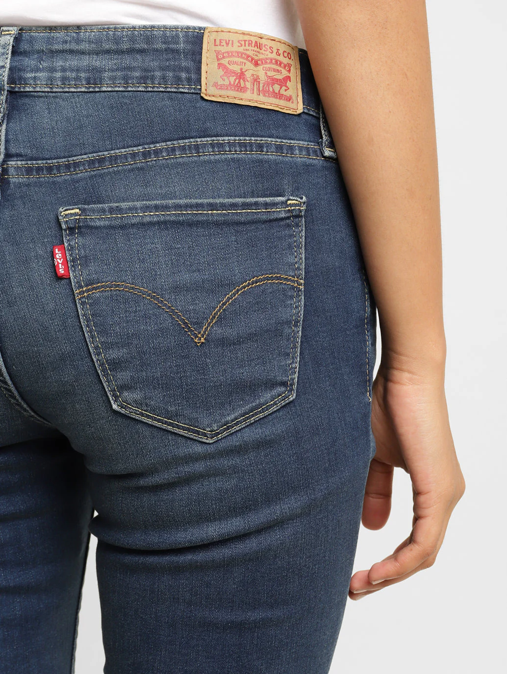 Women's 711 Blue Skinny Fit Mid Rise Jeans - Image 7