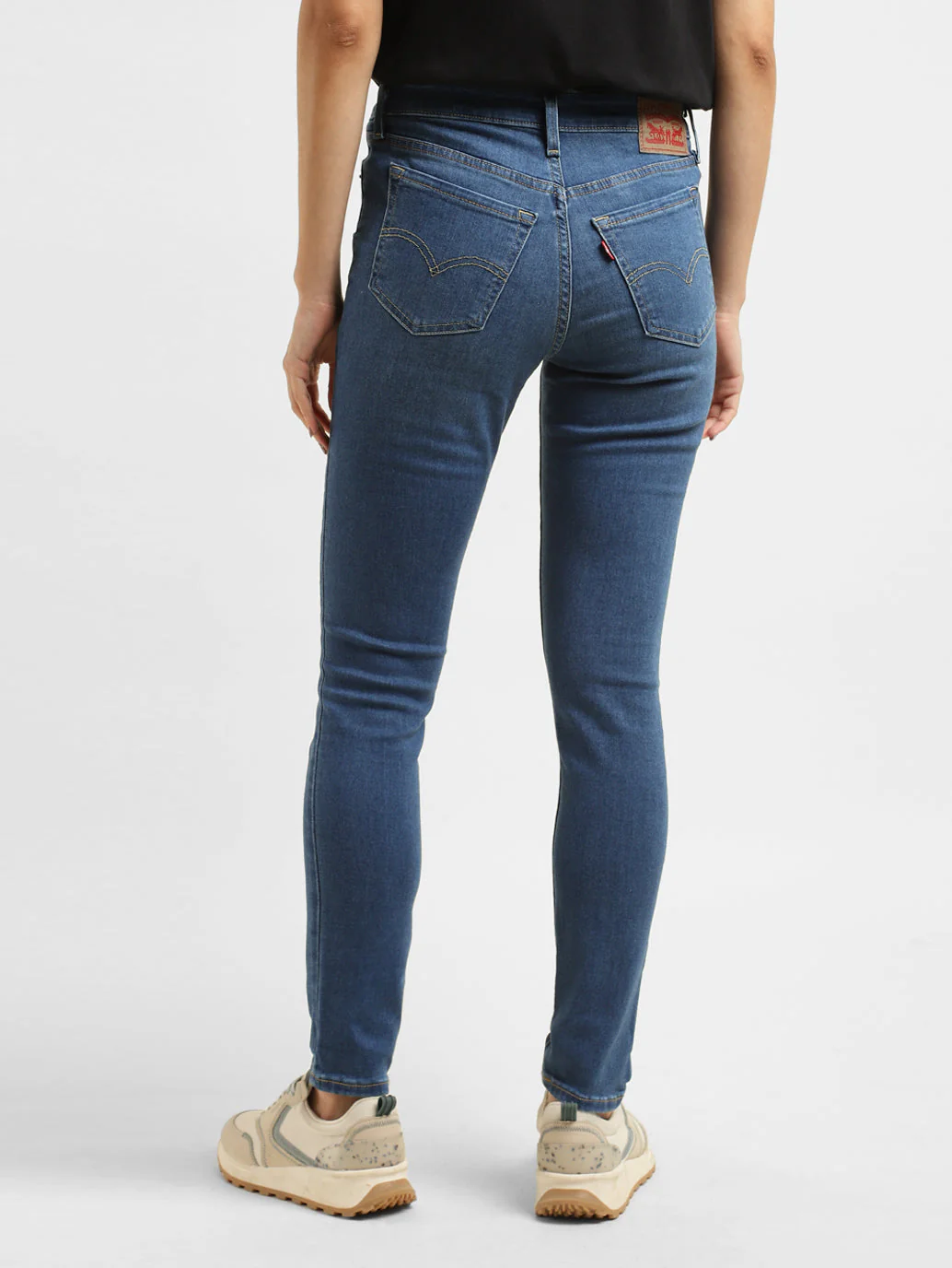Women's 711 Blue Skinny Fit Mid Rise Jeans - Image 3