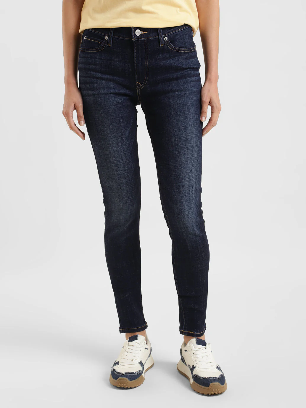 Women's 711 Blue Skinny Fit Mid Rise Jeans