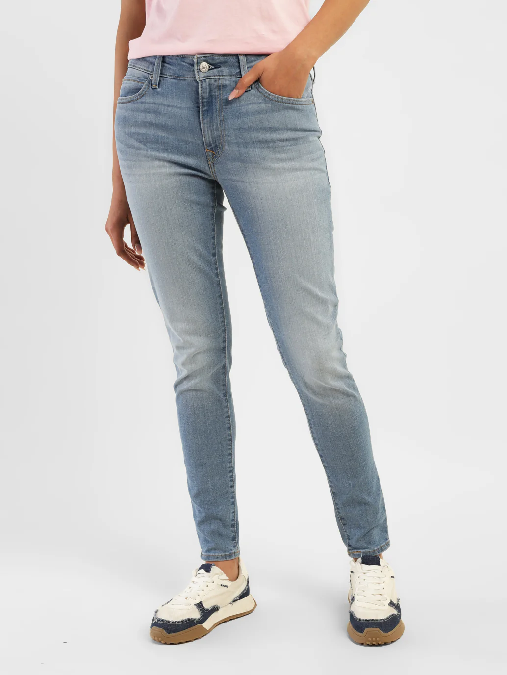 Women's 711 Blue Skinny Fit Mid Rise Jeans - Image 2